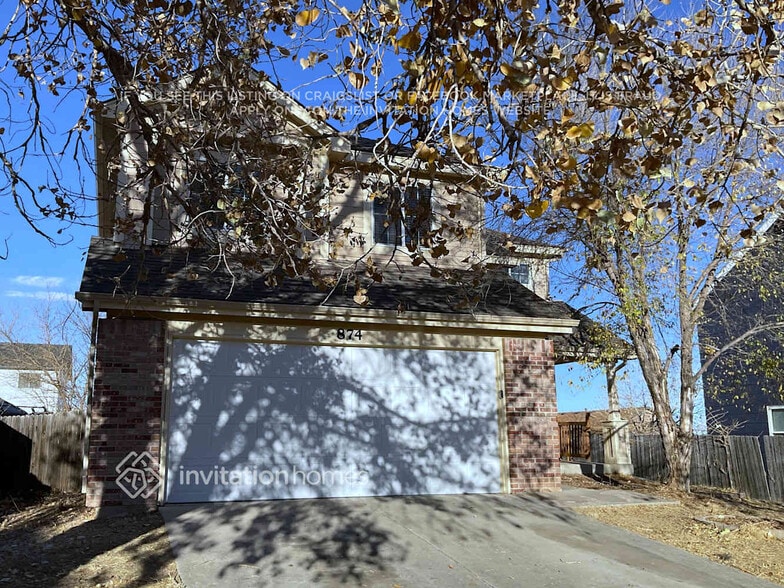 Primary Photo - 874 Descendant Dr