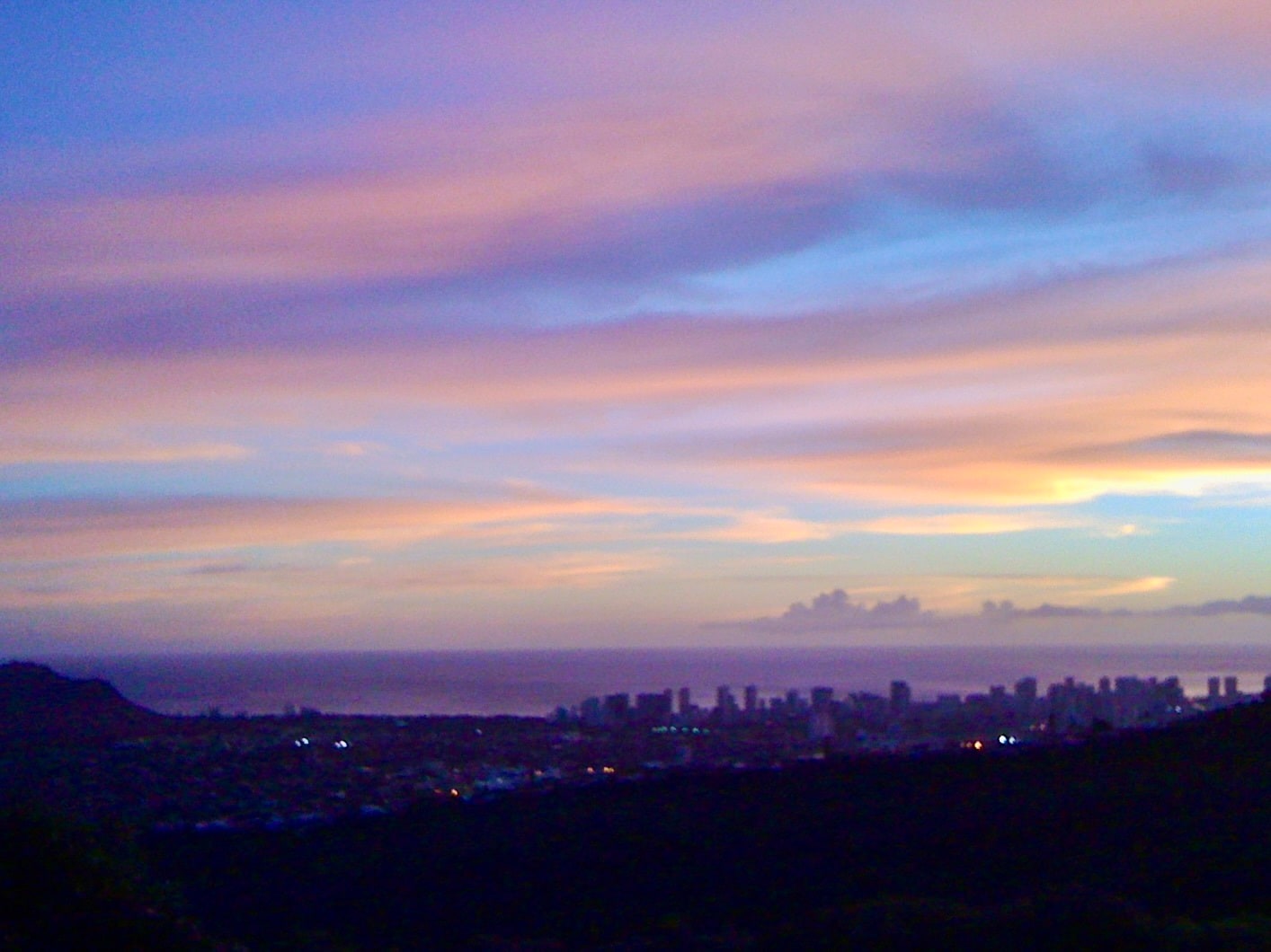 Building Photo - 2158 Halekoa Dr