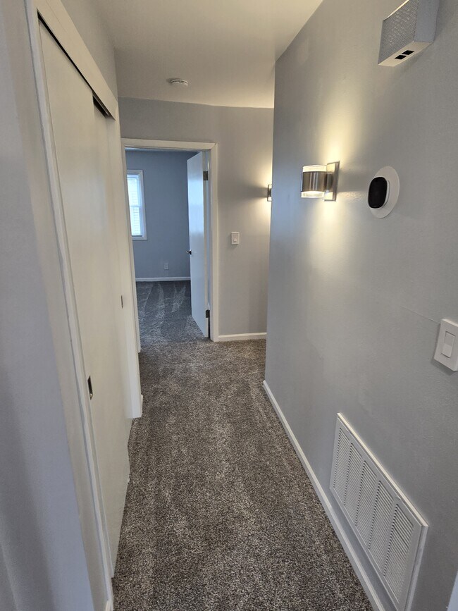 Hall - 220 Martin Dr