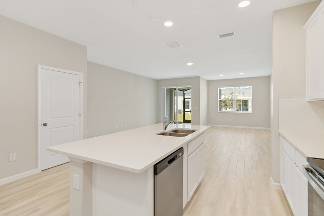 Building Photo - Beautiful Brand New 3/2.5 Townhome W/ 1 Ca...