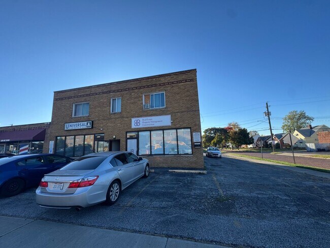 Building Photo - 4320 Ridge Rd