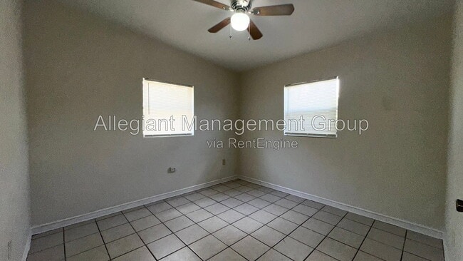 Building Photo - 4110 Alverado St