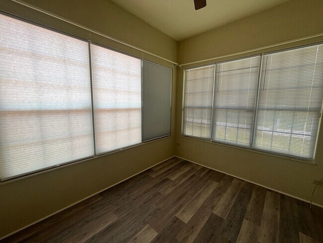 Building Photo - Large home and yard- 4/4 won't last