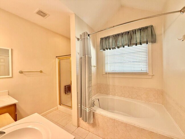 Building Photo - 6328 Cedar Waters Dr