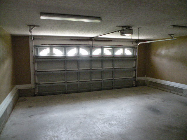 Building Photo - Home in Tucker Creek