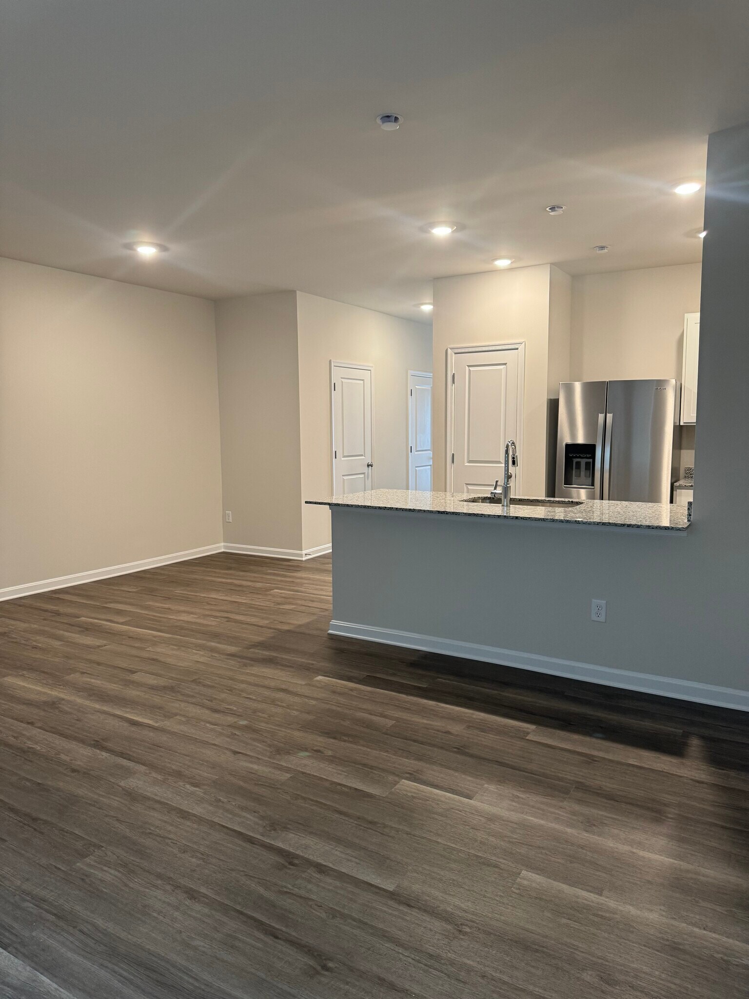 Building Photo - 121 Tigney Dr