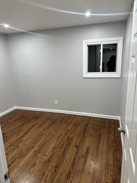 Building Photo - 3103 Falcon Ave