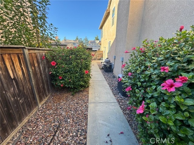 Building Photo - 37700 Quintana Dr