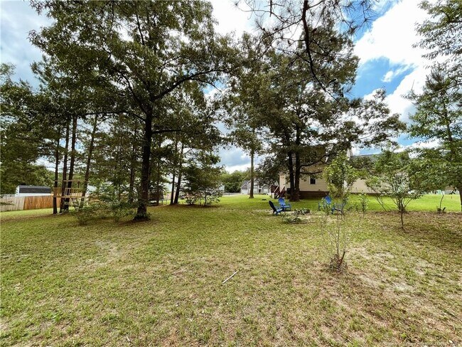 Building Photo - 239 Apache Trail