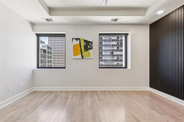 Building Photo - 1505 Elm St