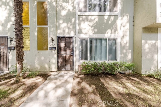 Building Photo - 2061 E Aroma Dr