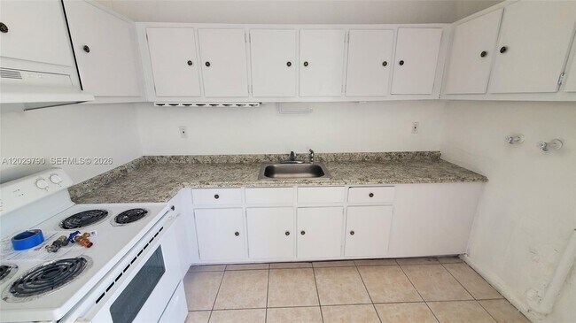 Building Photo - 18047 NW 41st Pl