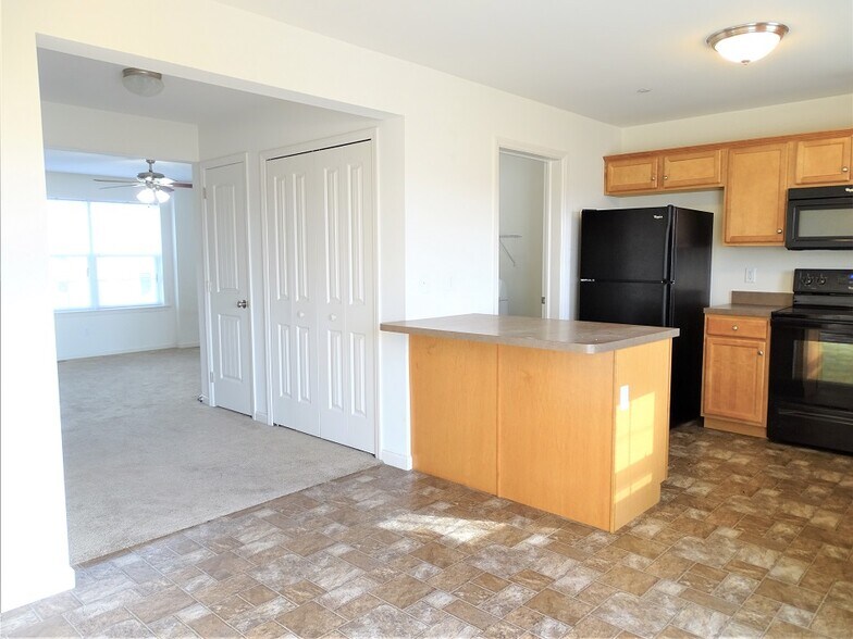 Building Photo - 126 Wheatstone Ln
