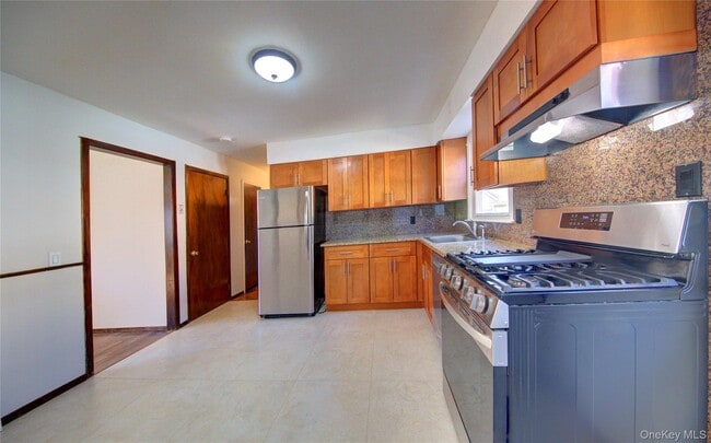 Building Photo - 75 Farnum Blvd