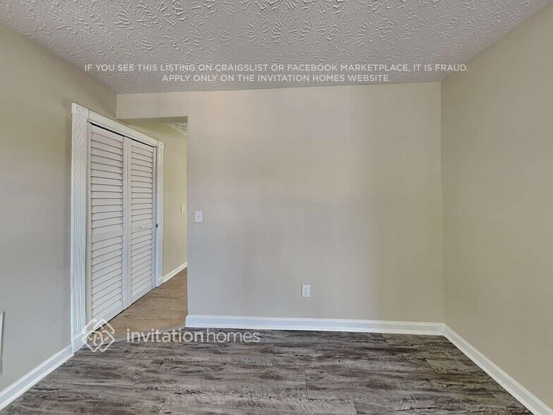 Building Photo - 3863 Creekbank Cove