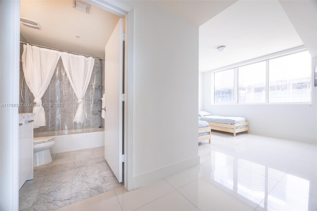 Building Photo - 244 Biscayne Blvd