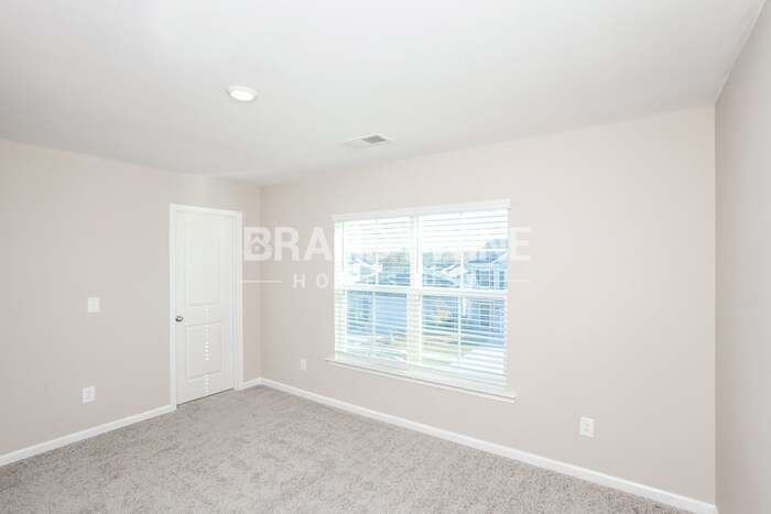 Building Photo - 157 Abbots Gln Rd