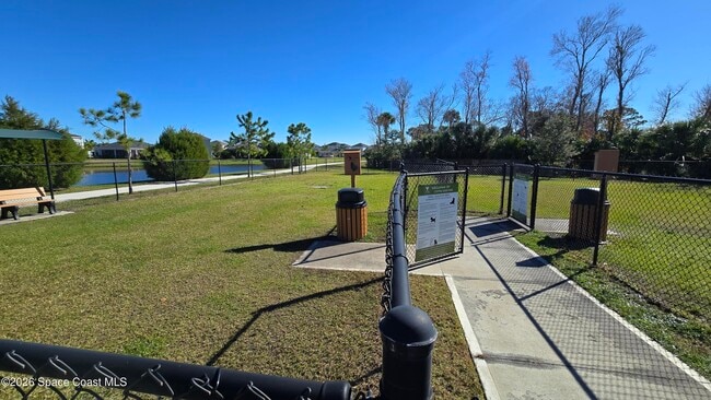 Building Photo - 8137 Dobre Wy