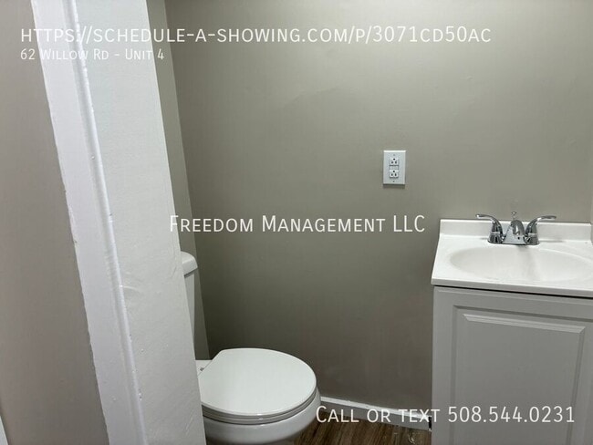 Building Photo - 62 Willow Rd