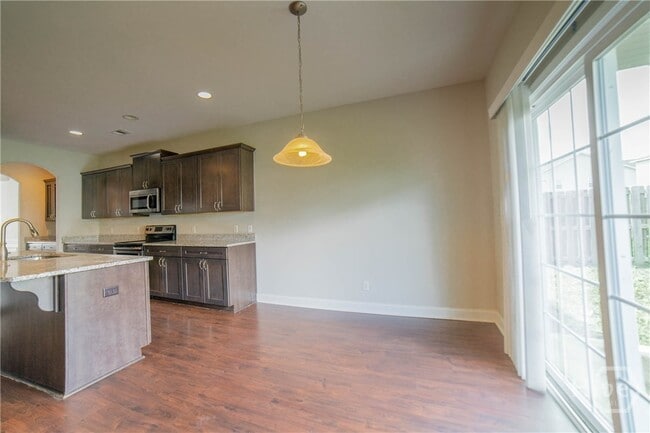 Building Photo - 126 Endicott Dr