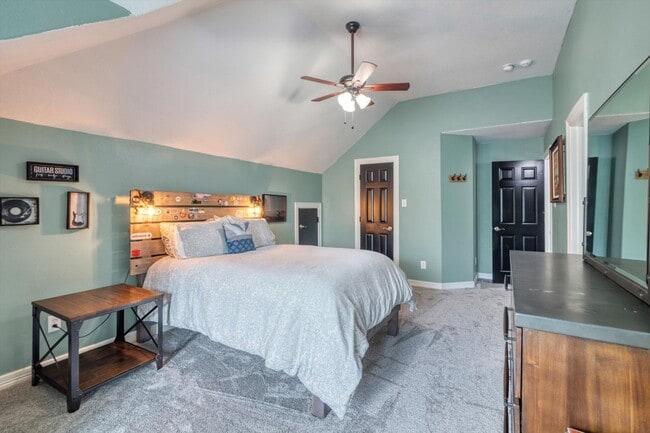 Building Photo - 8810 Tumblewood Dr