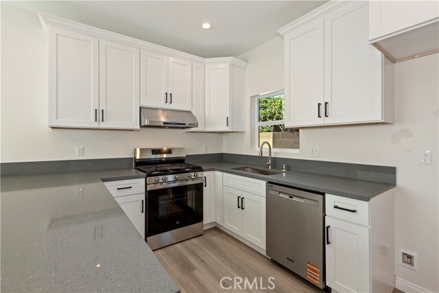 Building Photo - 3657 Mountain View Ave