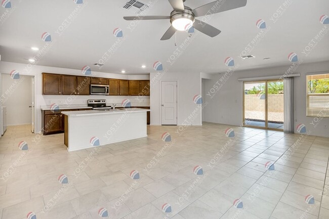 Building Photo - Gorgeous home- $500 off the 1st months rent