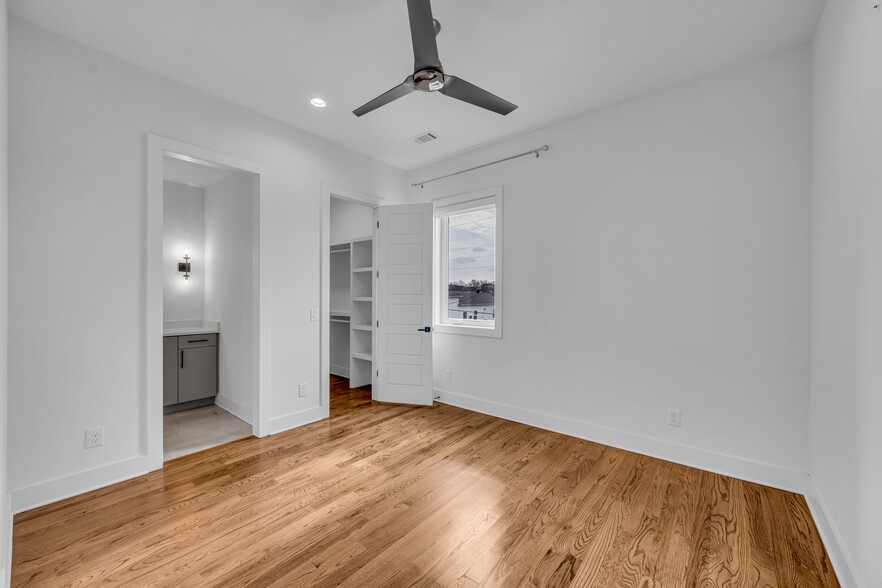 Building Photo - 3325 Felicia St