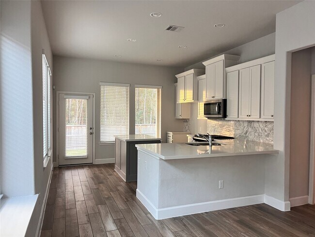 Building Photo - 418 Glacier Pass