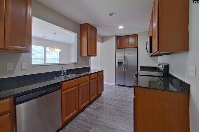 Building Photo - 304 Longfellows Ln