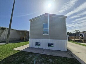 Building Photo - 11413 Michelle Way