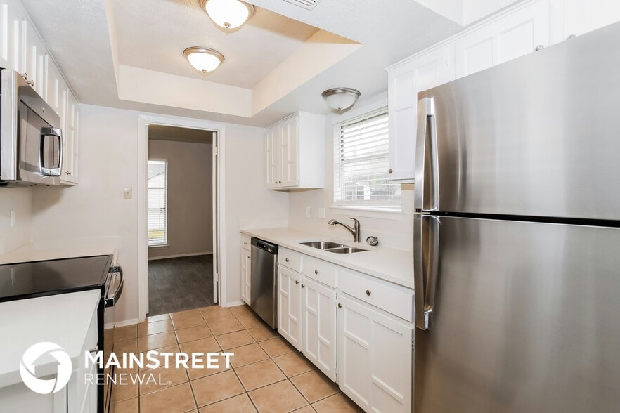 Building Photo - 201 Wildfire Dr