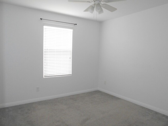 Building Photo - Invited 3 Bedroom Home In Vegas!