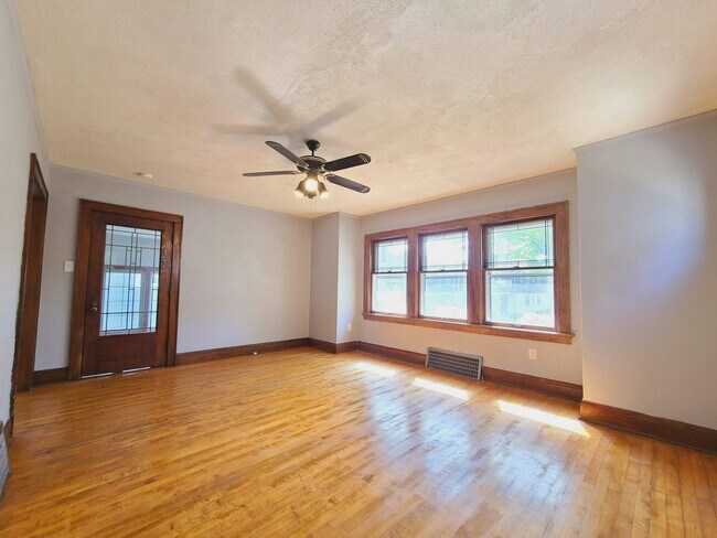 Building Photo - 2144 N 63rd St