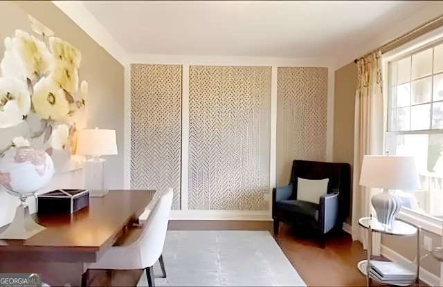 Building Photo - 5325 Chesire Ct