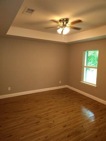 Building Photo - 104 Plumthicket Way