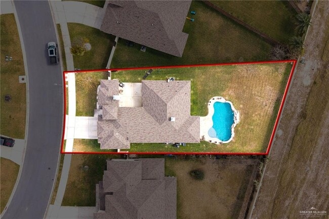 Building Photo - 26 Amistad Cir