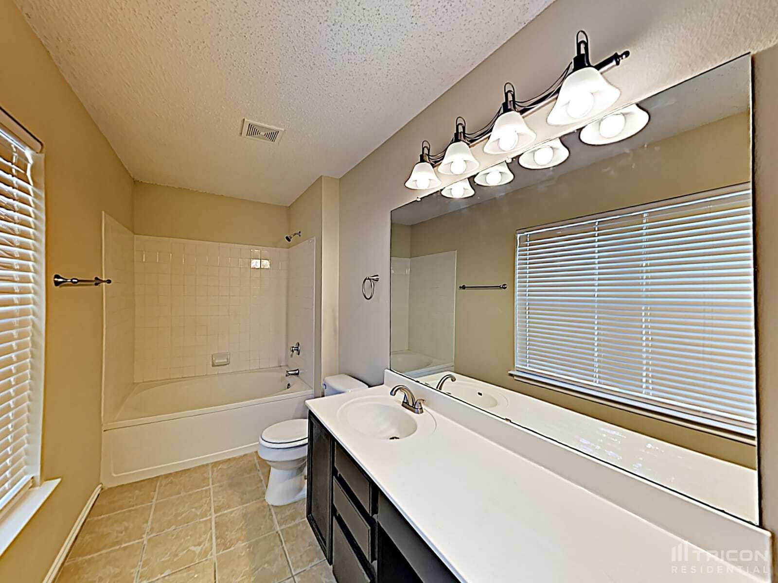 Building Photo - 6007 Ferrysage Dr