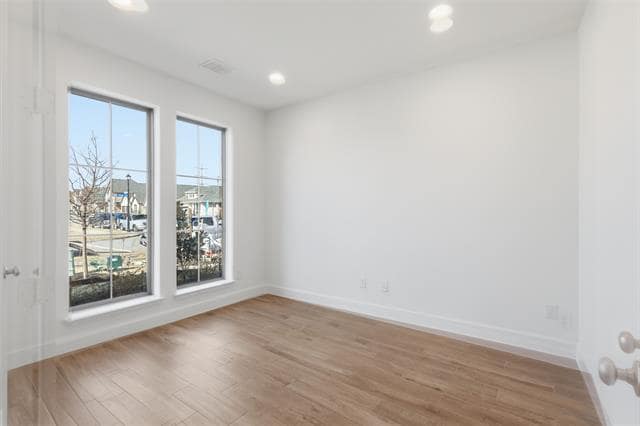 Building Photo - 2605 Fargo Pl