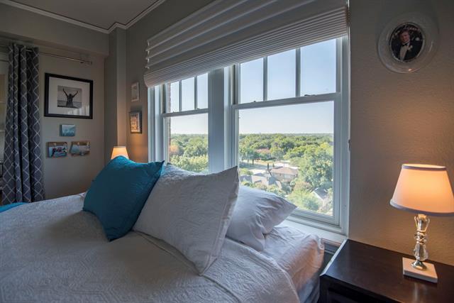 Building Photo - 2306 Park Pl Ave