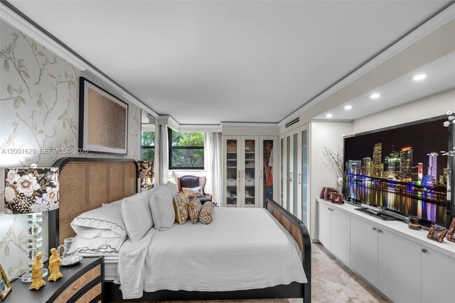 Building Photo - 55 Ocean Ln Dr