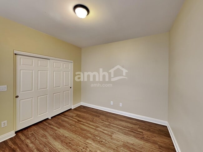 Building Photo - 2920 E Gables Vale Ct