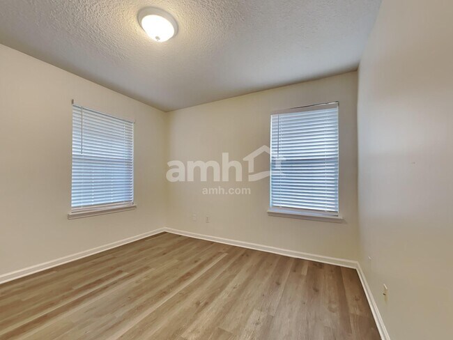 Building Photo - 1804 Enterprise Ave