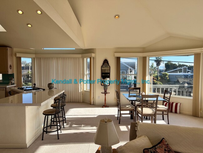 Building Photo - Ocean Views in Seacliff – 4BR/3BA Move in ...