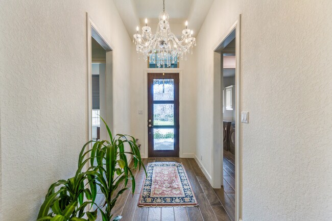 Building Photo - 24502 Emilia Way
