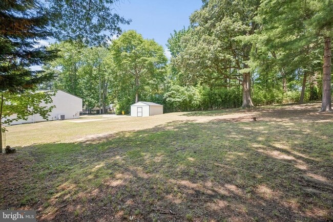 Building Photo - 1365 Moyer Rd