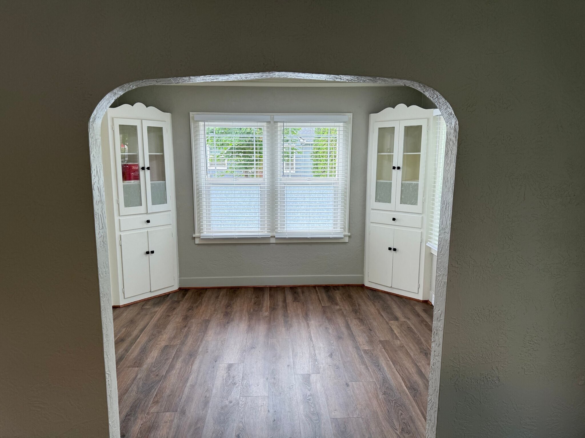 Building Photo - 790 17th St NE