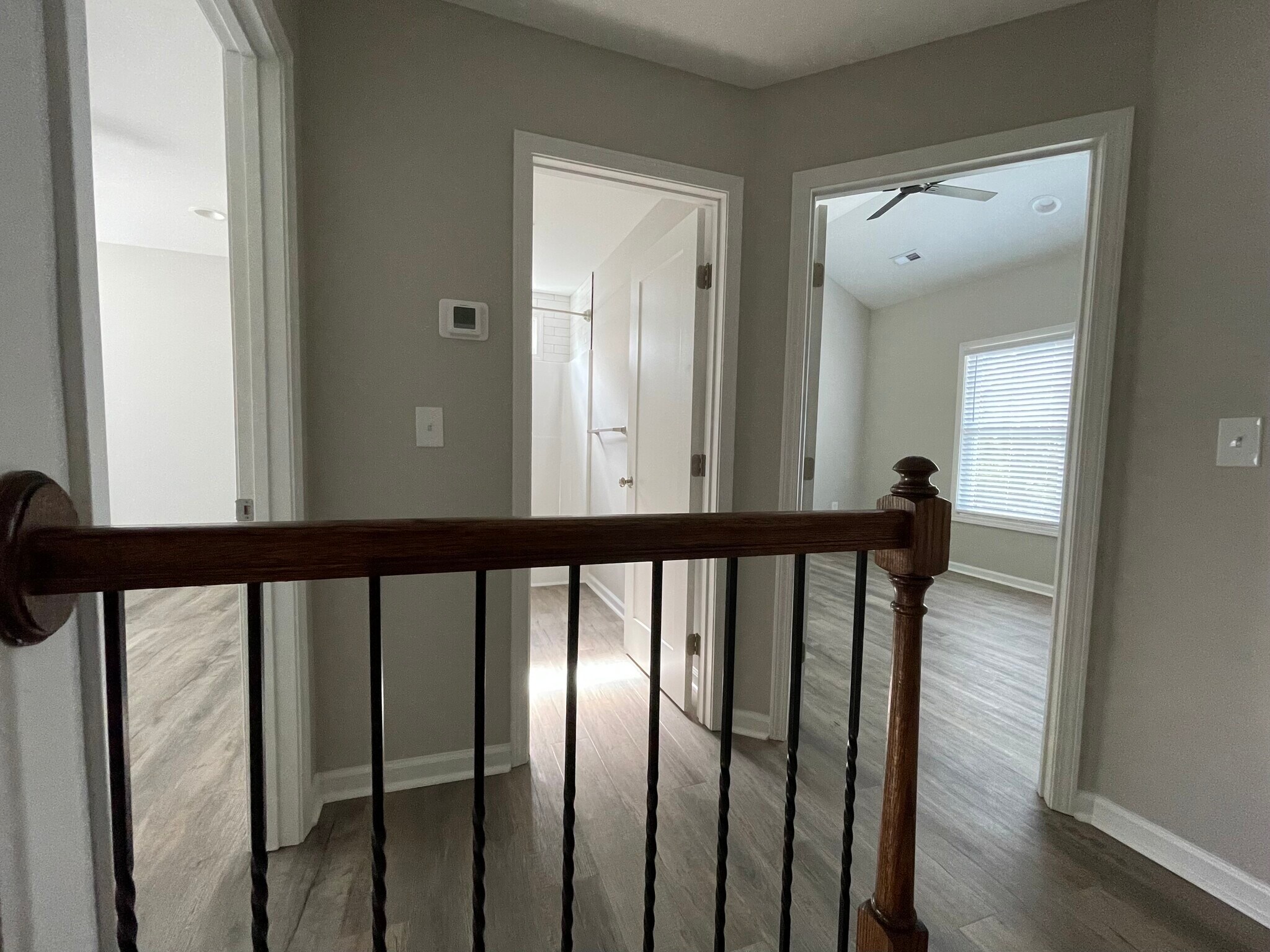 Stairwell opens to bedrooms and bath - 2225 Kenwood Blvd SE