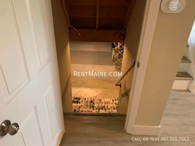 Building Photo - 5 Spencer St