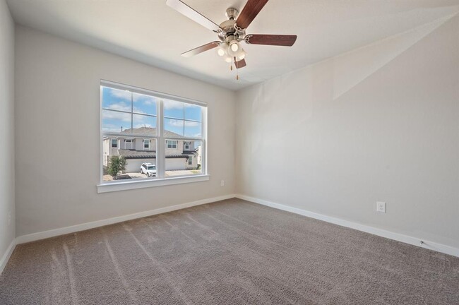Building Photo - 2228 Rocoso Trl